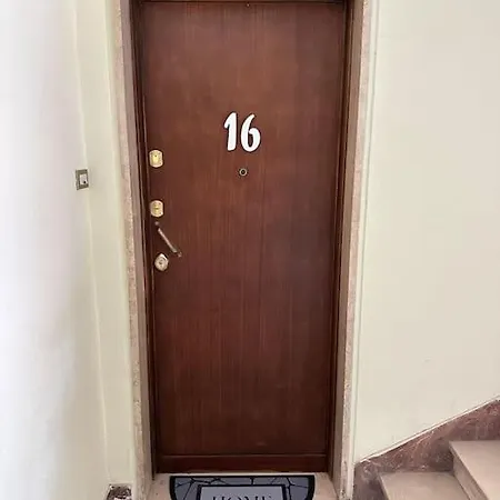 Eur-motagnola Attico 2bedr 280 Terrace View روما