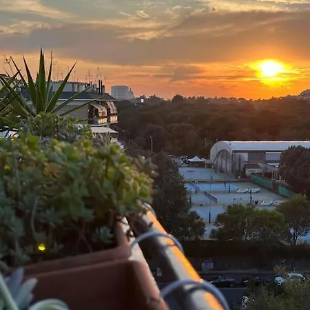 Eur-motagnola Attico 2bedr 280 Terrace View شقة روما