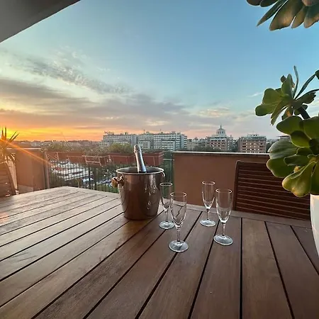 Eur-motagnola Attico 2bedr 280 Terrace View شقة *