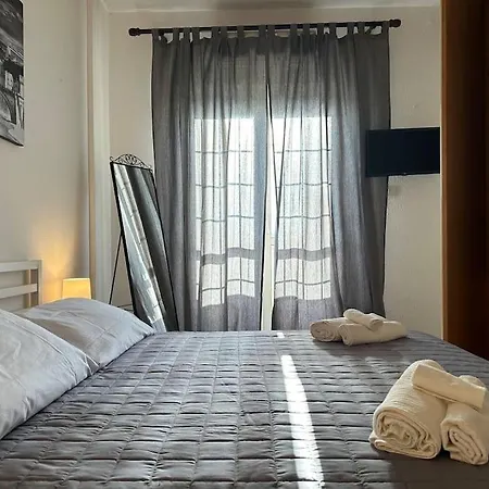 Eur-motagnola Attico 2bedr 280 Terrace View شقة