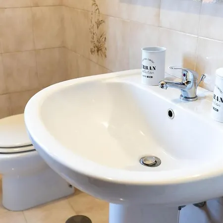아파트 Eur-motagnola Attico 2bedr 280 Terrace View *